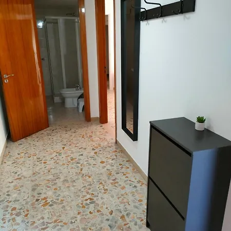 Apartment Lido 81 *